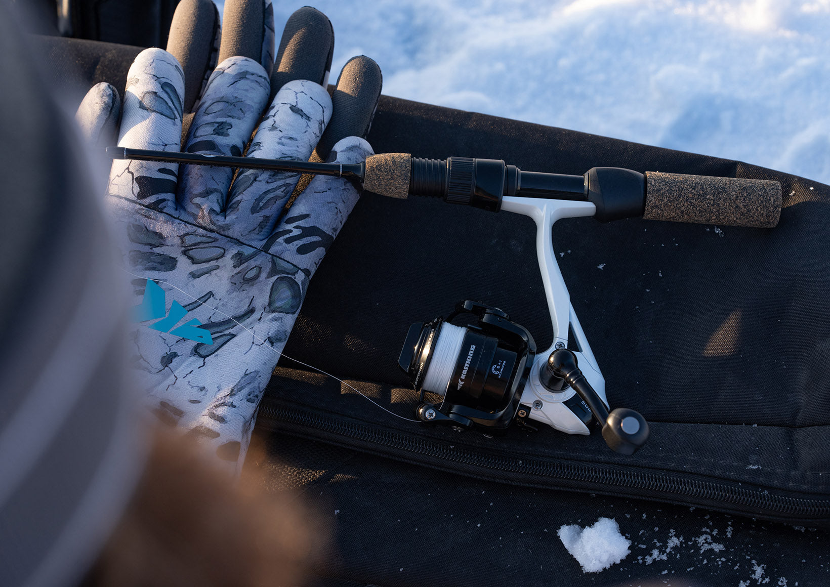 How To: A Beginners Guide To Ice Fishing – KastKing