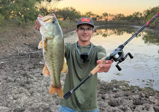 Pitching in Heavy Cover for Bass Fishing