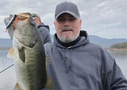 Summer bass fishing with crankbaits around vegetation and offshore structure