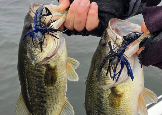 Top 3 KastKing rod and reel combos for pre-spawn bass fishing, featuring Swim Jig, Flipping Jig, and Finesse Jig techniques for targeting bass in shallow and mid-depth water.