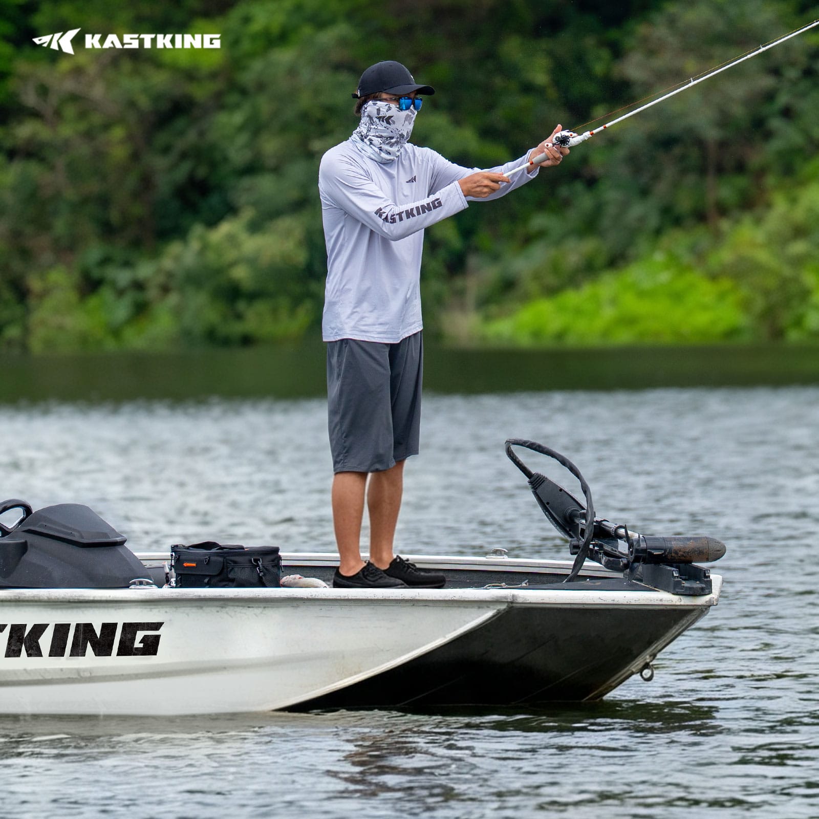 KastKing Royale Legend Crest Twin-Tip Baitcaster Rod and Reel Combo