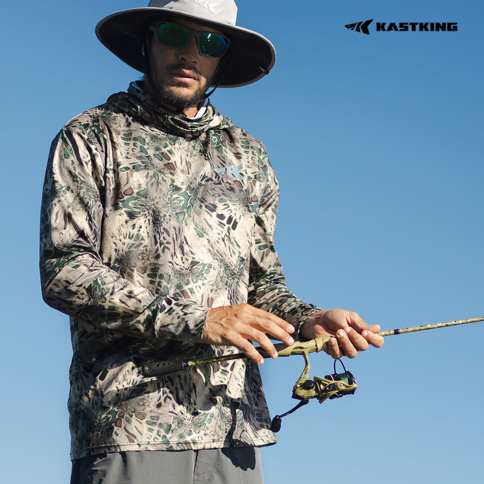 KastKing Spartacus Defender Twin-Tip Spinning Rod and Reel Combo