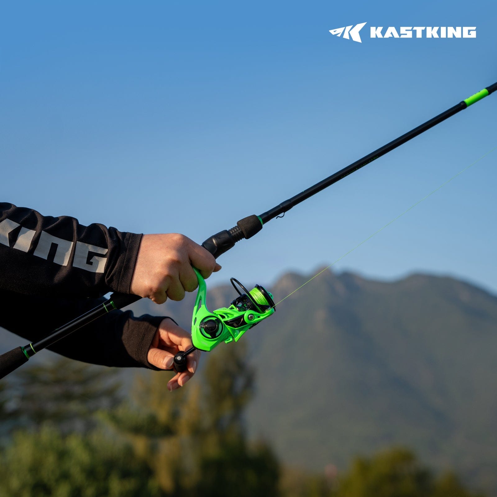 black tip fishing pole KastKing Zephyr Dual-Tip Spinning Rod Black