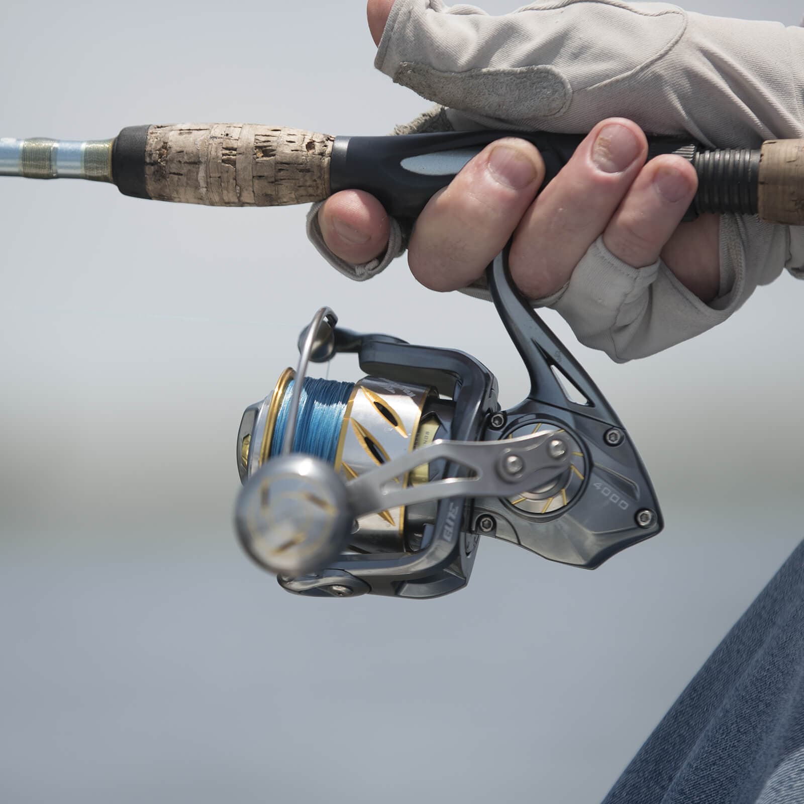 Saltwater Spinning Reel, 6000 Size/6+1+1 BB/5.7:1 Gear Ratio/22.3 OZ/40 LBS Max Drag Saltwater Spinning Reel, 6000 Size/6+1+1 BB/5.7:1 Gear Ratio/22.3 OZ/40 LBS Max Drag